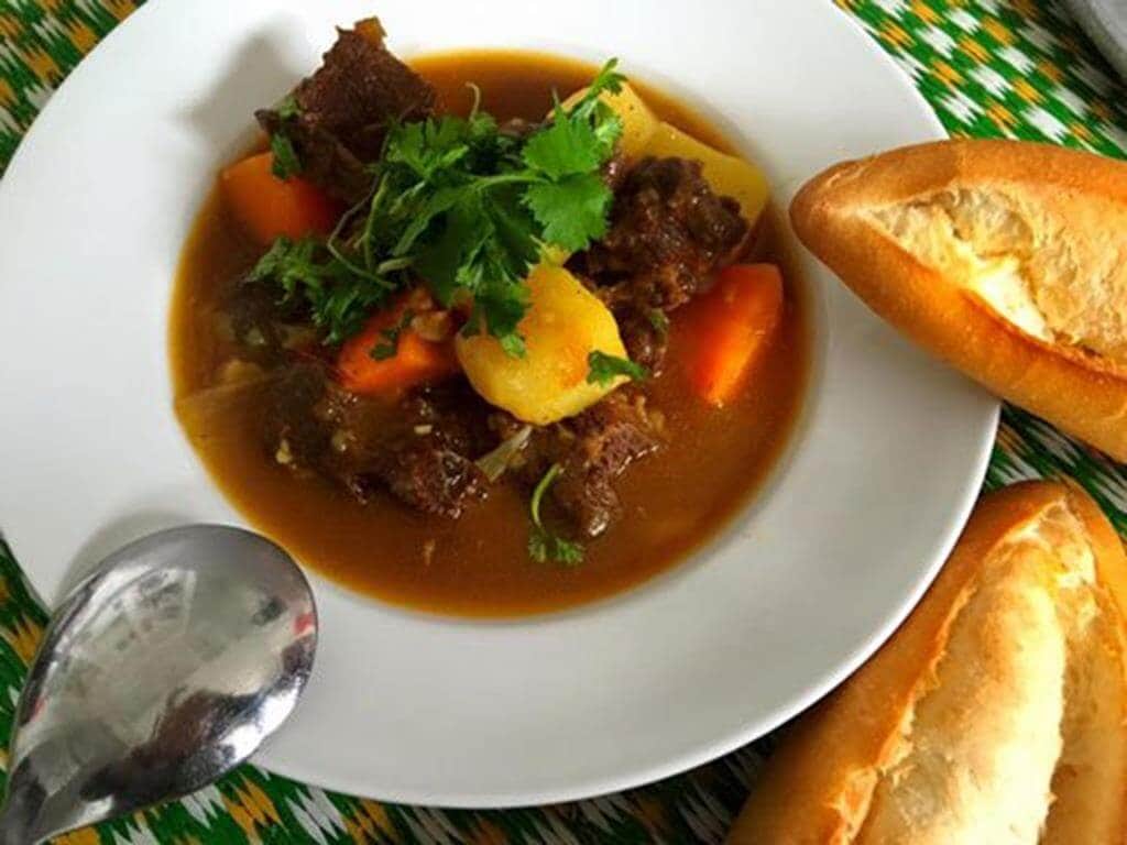 The rich gravy is perfect for soaking into the bread